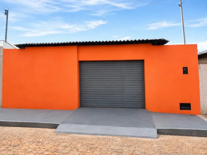 Casa à Venda em Emaús | Pode Financiar | 2 Quartos