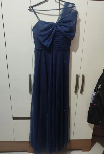 VESTIDO DE FESTA AZUL