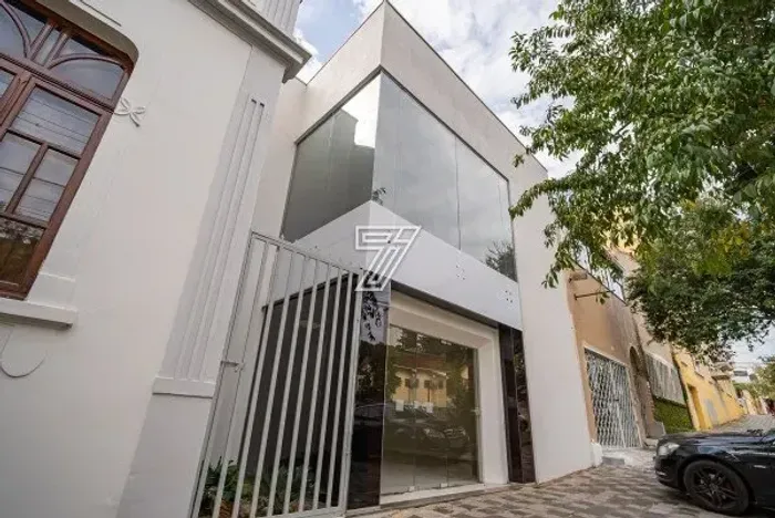 Imóvel para aluguel com 414 metros quadrados com 5 quartos em Centro - Curitiba - PR