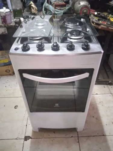 Fogão Electrolux 4 bocas automático muito conservado 3396-8084