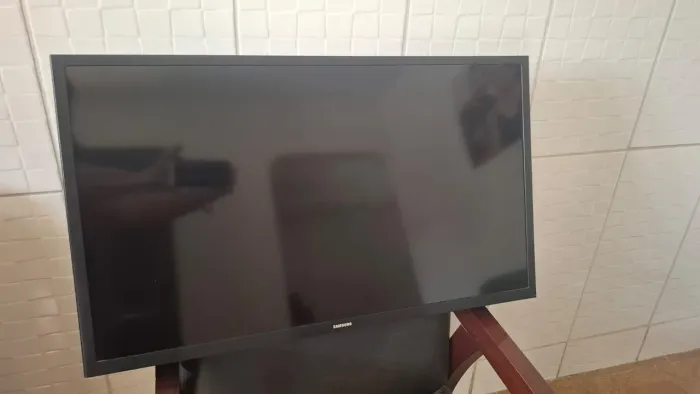 TV smart Samsung em ótima estado.