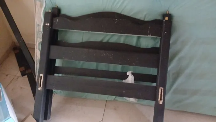 Cama beliche com colchoes