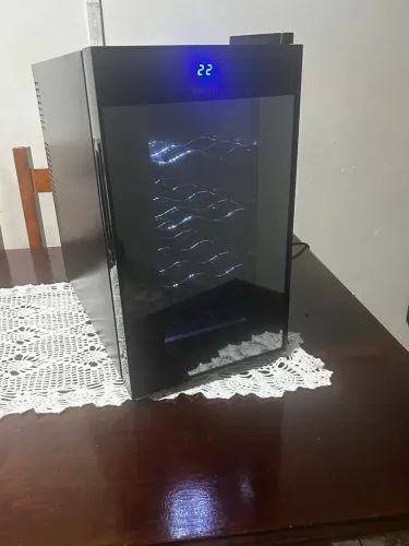 Adega portátil Philco