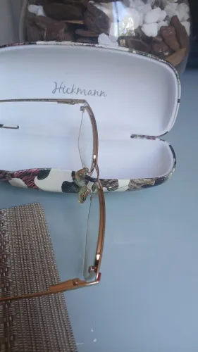 Óculos Hickmann