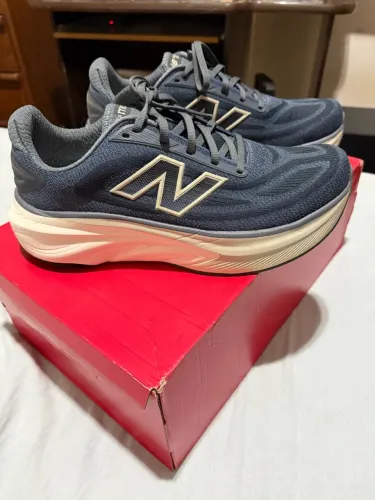 Tênis new balance more v6