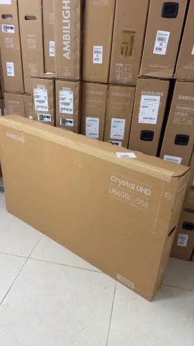 Smart TV 55 polegadas 4K Samsung u8600F  nova 