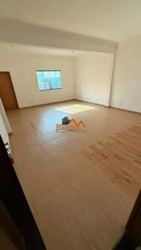 Sala Comercial de (40m²) na rua do Metrô Artur Alvim