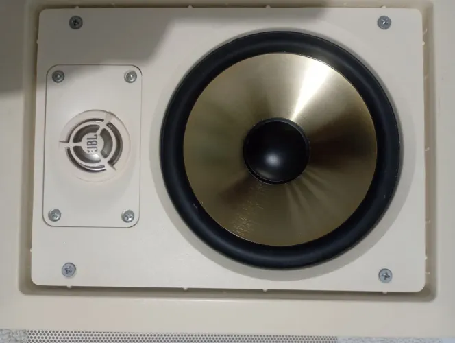 Caixa de som JBL