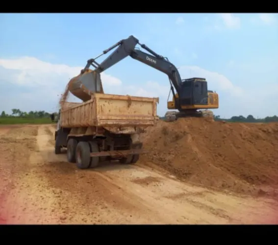 carrada de barro 300 reais 