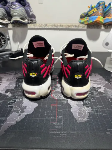 Nike Air Max Plus Dusk