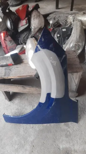 Paralama do Peugeot 208