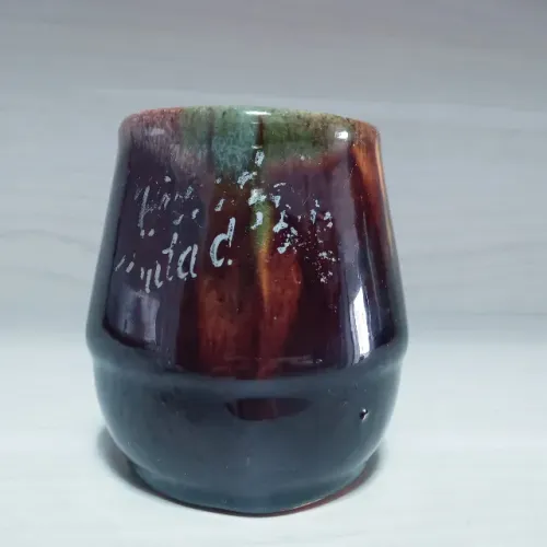 Antiga Mini Caneca Uruguaia em Porcelana anos 70 item de Colecionador