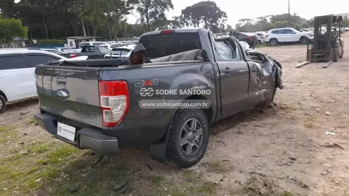 Sucata Para Retirada de Peças Ford Ranger XLS Aut. 2.2 Diesel 2022 