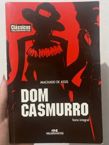 Dom Casmurro - Machado de Assis (clássicos melhoramentos)
