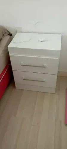 Promoção Mesa de Cabeceira Branco - JFR 1