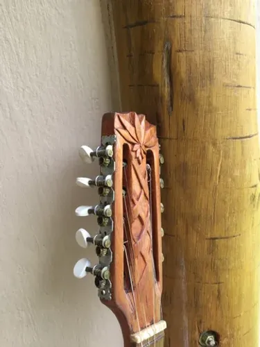 Viola entalhada luthier
