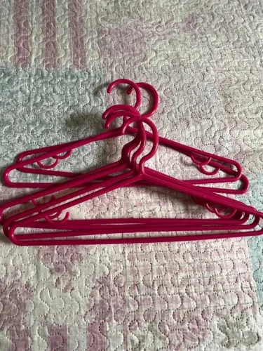 Cabides de plástico 