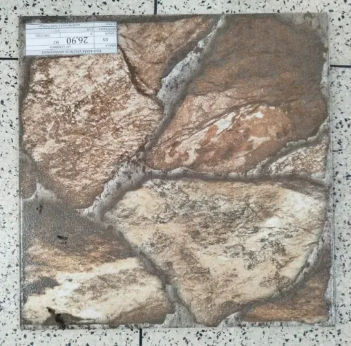 Piso 44x44 Valencia LEF