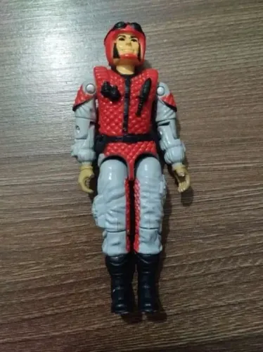 Boneco de Comandos em Ação 