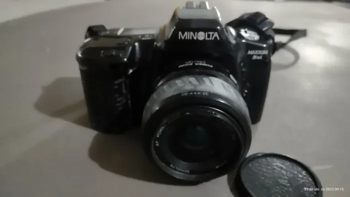 Câmera Minolta Maxxum 3i Analógica