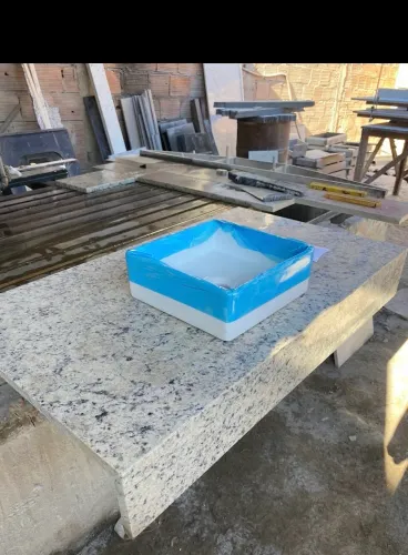 Estamos contratando acabador de marmoraria no bairro tirol 