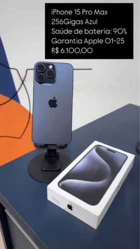 iPhone 15 Pro Max 256GB Azul Semi Novo / Saúde de bateria 90% 