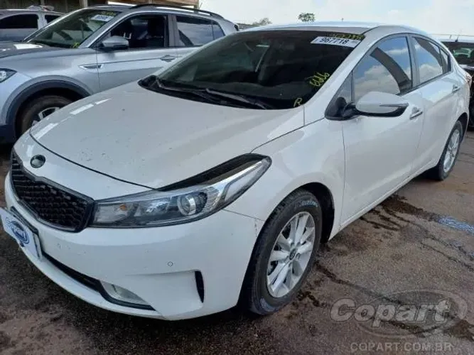 SUCATA KIA CERATO 2017