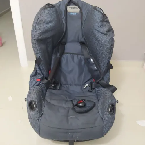 Cadeira kids para carro 
