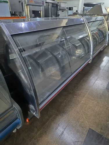 Balcão de Açougue Inox 2mts Bandejas Refrimate Ótimo Estado