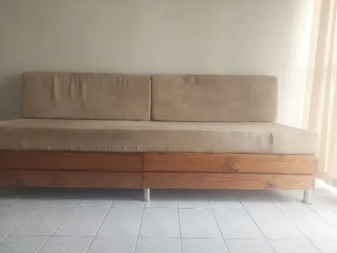 Sofá Pallet com Madeira Tratada 2,19m