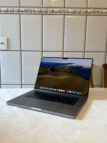macbook pro m1 1tb