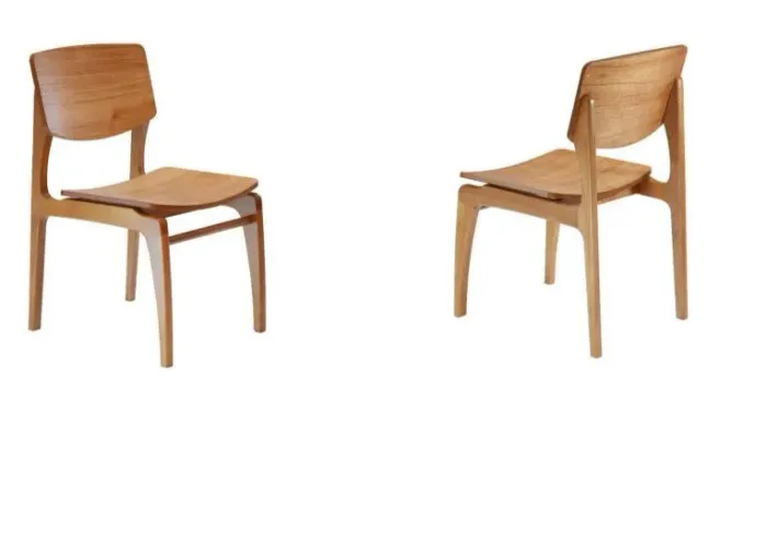 Cadeira em madeira maciça Rafana 