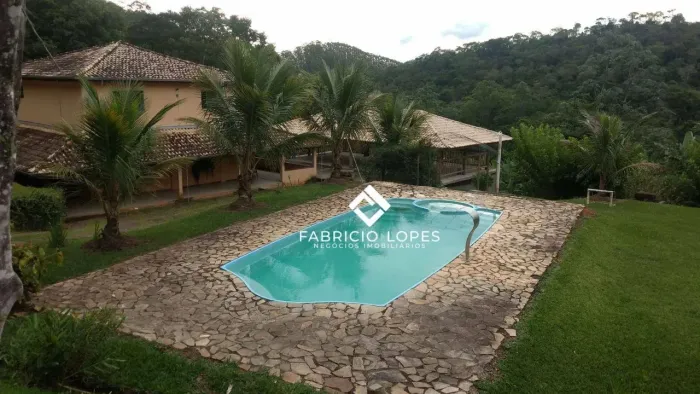 Encantador Sítio com 3 dormitórios à venda, 15.400 m² - Serrinha - Monteiro Lobato/SP