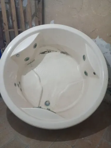 BANHEIRA HIDROMASSAGEM/USADA