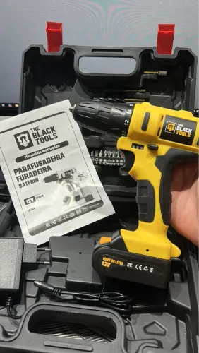 Parafusadeira/Furadeira Sem Fio Bateria 12v Com Maleta