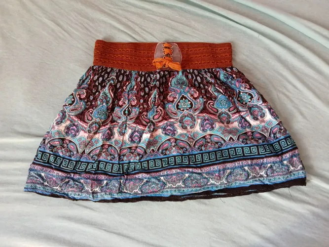 Short saia