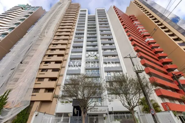 Apartamento para locação com 4 dormitórios, Batel, Curitiba/ Mocellin Imóveis