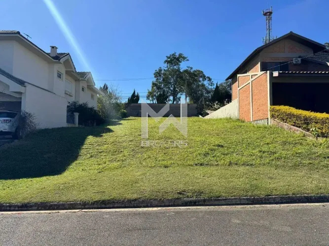 Terreno à venda no Condomínio Alpes de Vinhedo em Vinhedo - SP