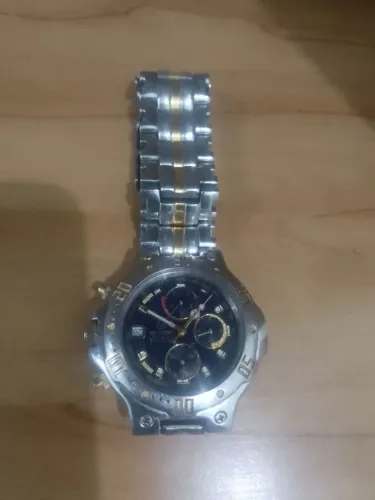 Relógio Bulova série ouro