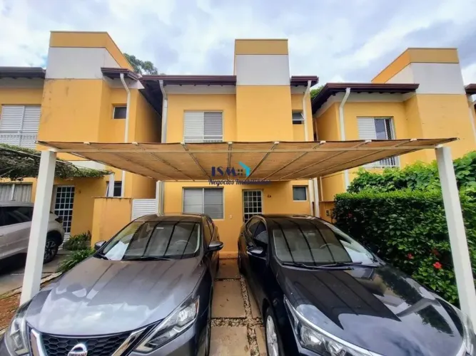 Casa sobrado À venda no Condomínio Res. Resedá, Parque Taquaral, Campinas, SP