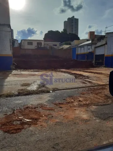 Terreno Comercial  Localização Estratégica ao Lado da Via Expressa