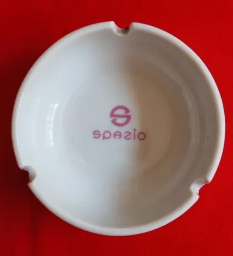 Cinzeiro porcelana Nicolas Lanas Barrios