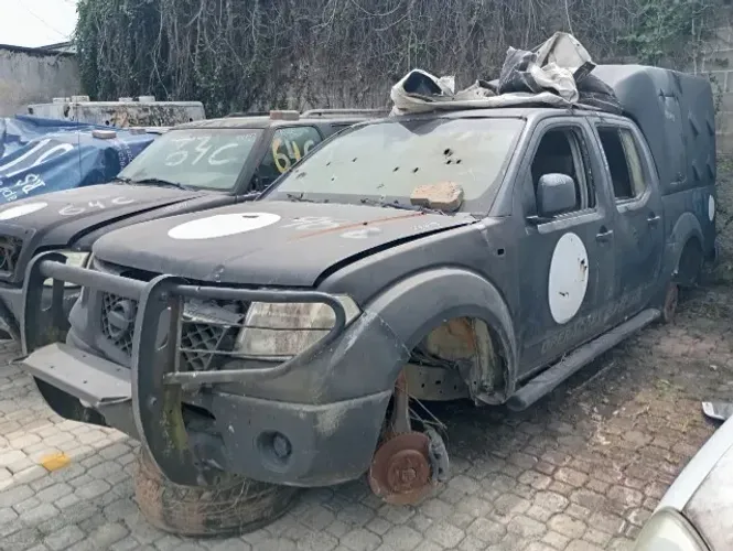 PARACHOQUE NISSAN FRONTIER ANO 2012