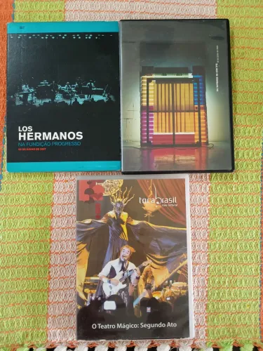 3 dvds: Los Hermanos no Cine Iris + Los Hermanos Na Fundição Progresso + Teatro Mágico