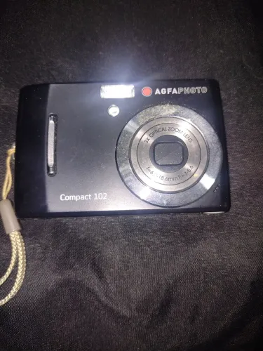 Câmera Digital AgfaPhoto Compact 102 R$39,99/precisa de manutenção