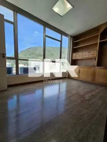 Sala : / Comercial / Botafogo