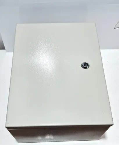 Quadro Distribuiçao Sobrepor com Placa Montagem 40x30x20-ch 16