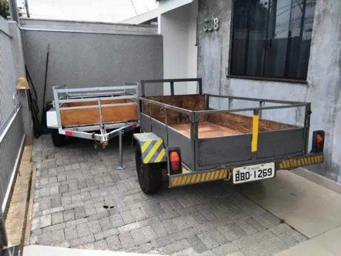 aluga-se carretinha , faço fretes