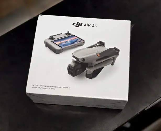 DJI Air 3s Fly More Combo com tela novo Lacrado Garantia Loja Física