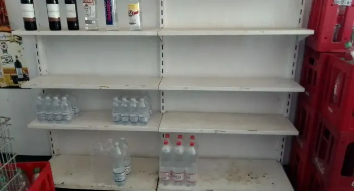 Prateleiras de mercado